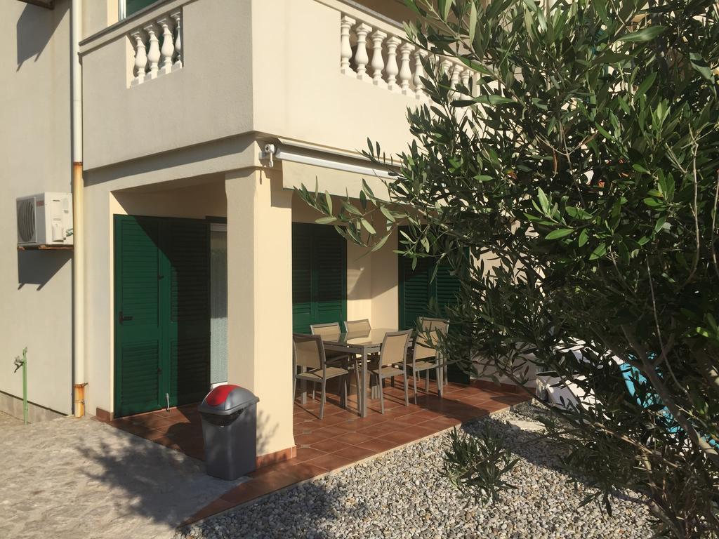 Apartments Andrea Stara Novalja Pokój zdjęcie