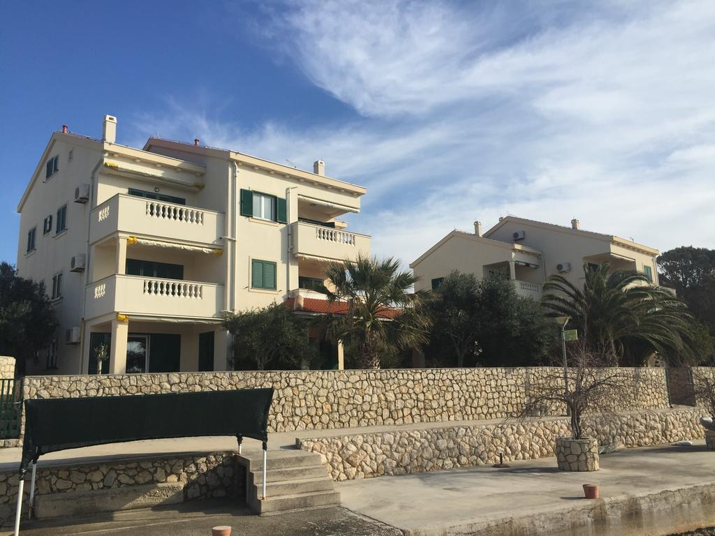 Apartments Andrea Stara Novalja Zewnętrze zdjęcie